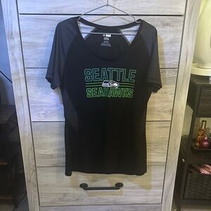 NFL Seattle Seahawks Women's Black and Green Tee